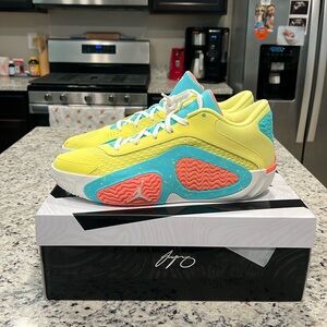 NWT Jordan Tatum 2 Basketball Shoes Size 12